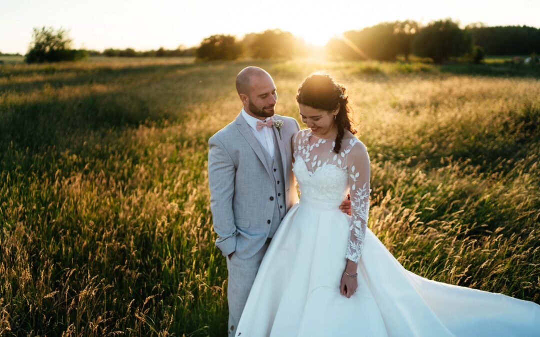 Riverside wedding in Oxfordshire